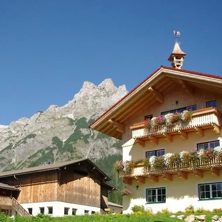 Bio Bauernhof Vorderoberlehen Guest house