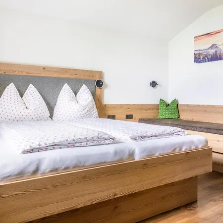 Bio Bauernhof Vorderoberlehen Guest house 3*